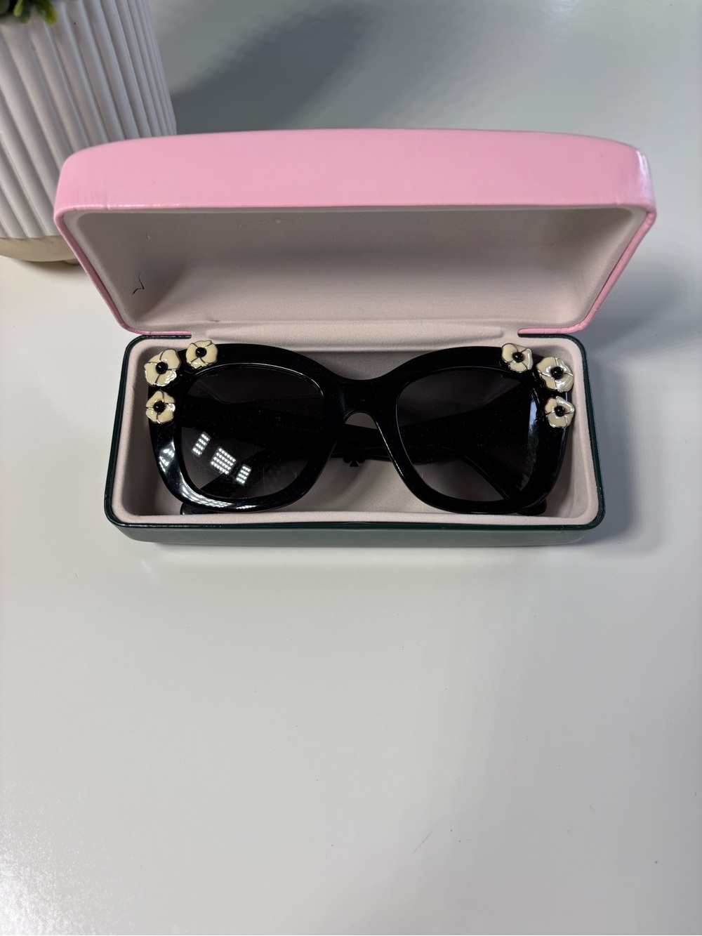 Kate Spade Sunglasses with Cream Floral Accents - Fashionable Oversized Frame